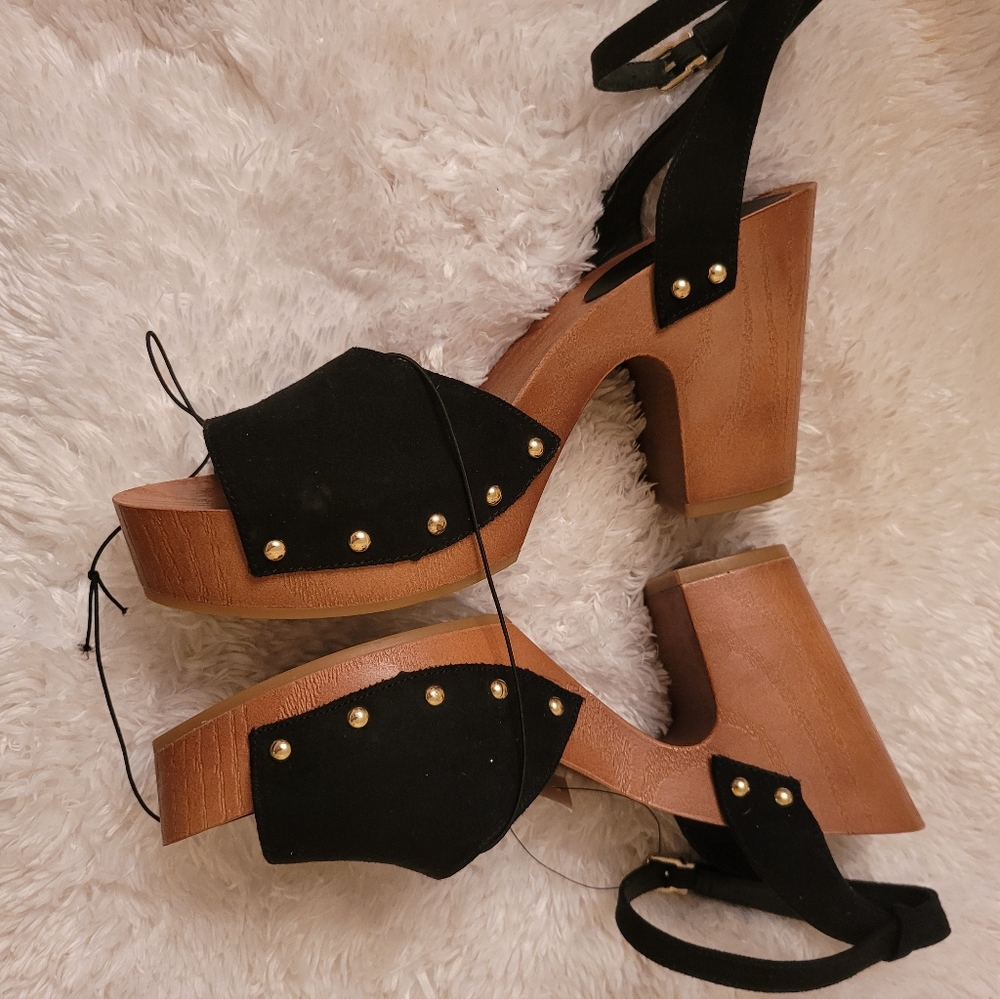 Express unique Studded Platform - Picture 4 of 9